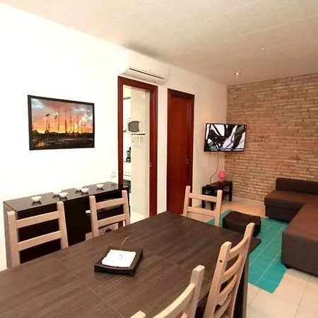 Modern Pad In A Great Old Barrio-2